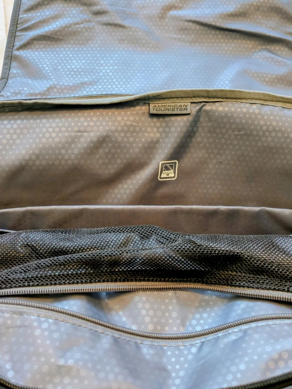American Tourister Dark Gray Messenger Bag with Black Strap
